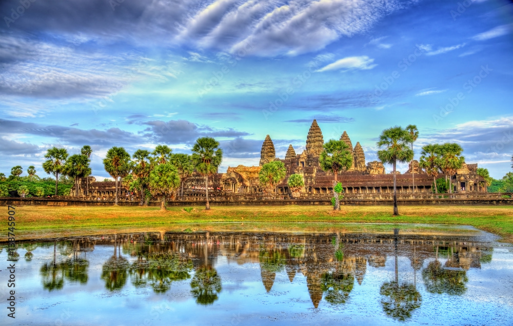 Fototapeta premium Angkor Wat seen across the lake, a UNESCO world heritage site in Cambodia