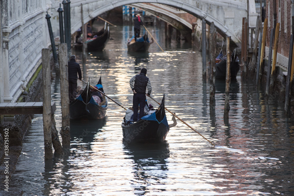 Piccolo canale di Venezia.