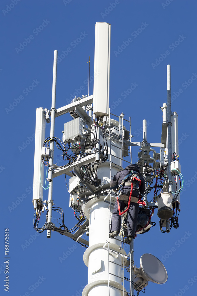 Cell Tower Work 02v