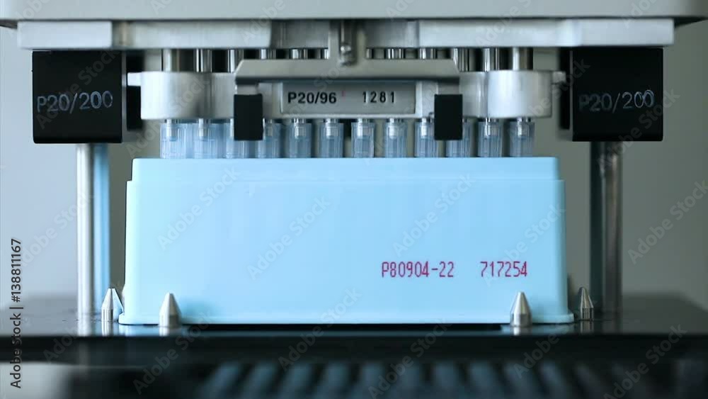 machine automatisée en laboratoire 