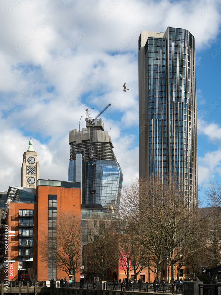 Obraz premium New Building under Construction on the South Bank of the River Thames