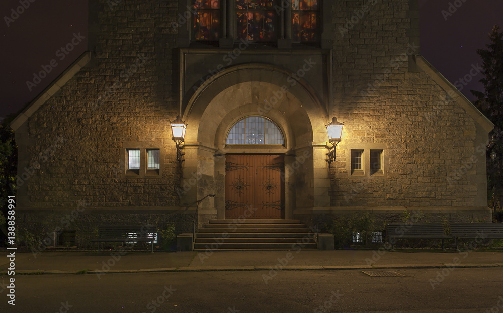 Fototapeta premium Church entrance in Oslo at night