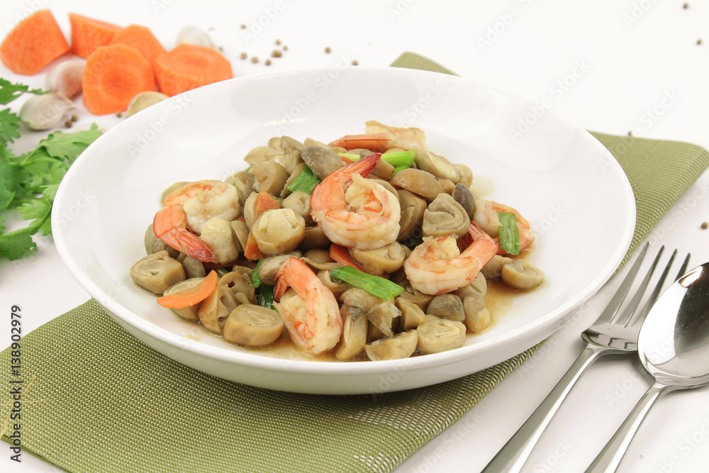 stir fried mushroom with shrimp and carrot stir fried mushroom with shrimp and carrot