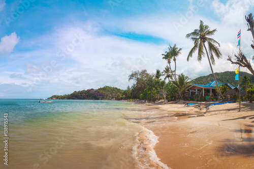 Haad Yao Beach on Koh Phangan Island, Thailand © t_o_m_o