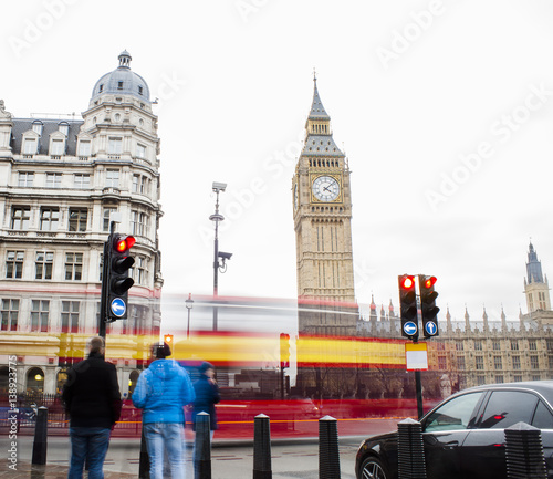 Fototapeta Naklejka Na Ścianę i Meble -  Traffic in Central London city