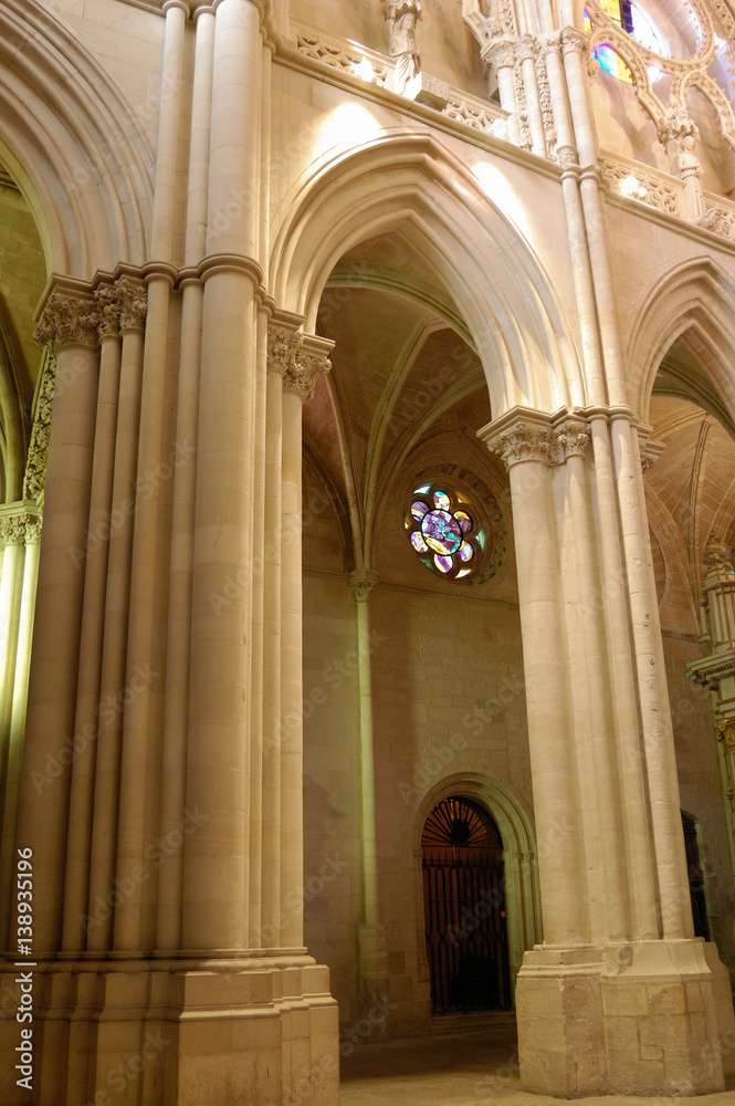 Interior de la catedral de Santa Mária de Cuenca