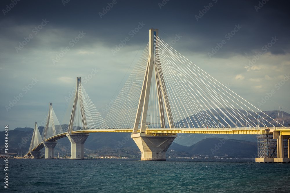 Fototapeta premium Rio-Antirrio Bridge (Charilaos Trikoupis) in Patras