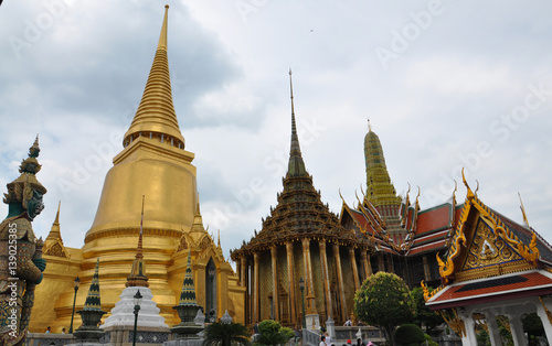 Wat Phra Kaew interior
