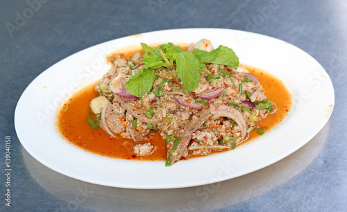 Spicy minced pork (Thai foods)