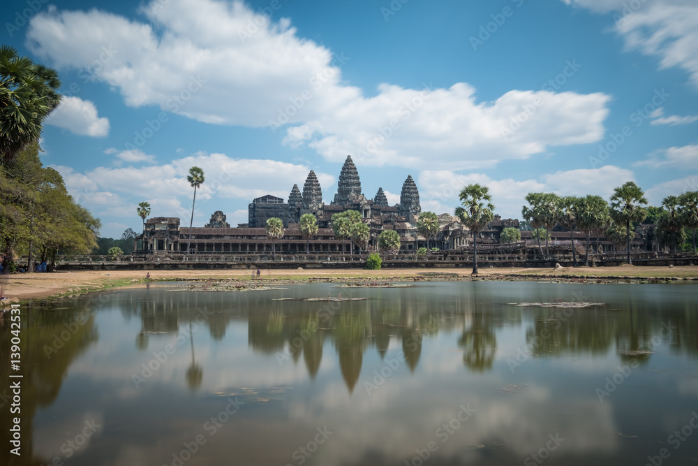 Naklejka premium Angkor Wat in the afternoon