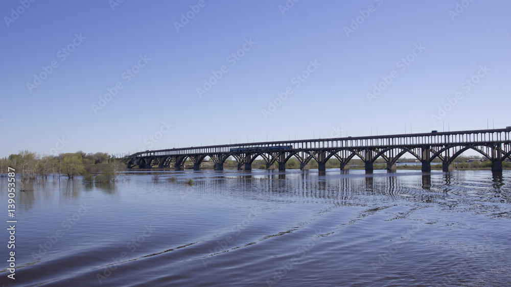 Borsky bridge across the Volga in Nizhny Novgorod