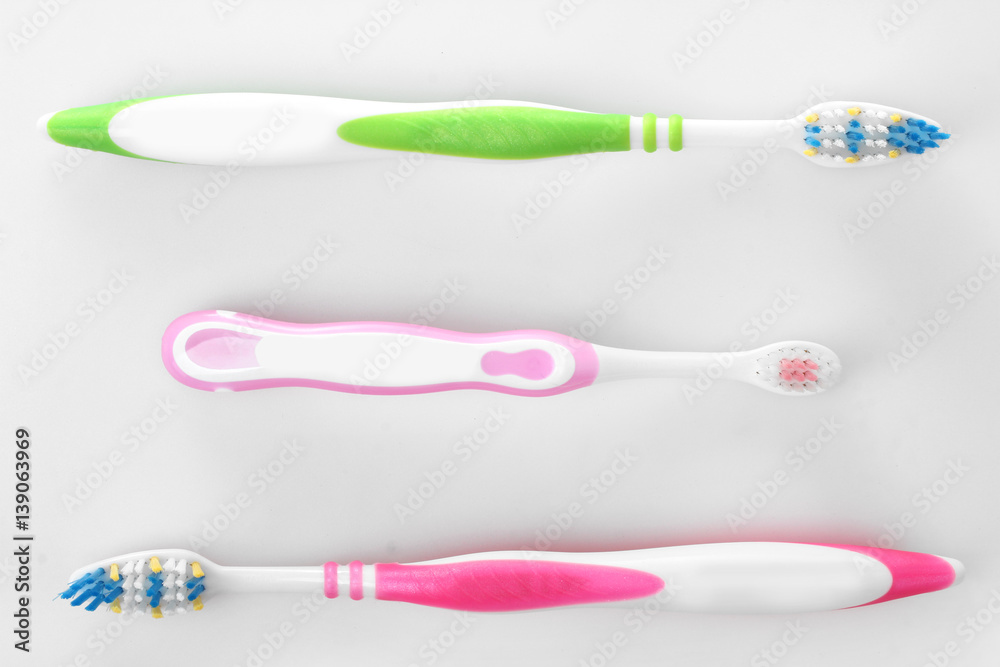 three toothbrush three toothbrush