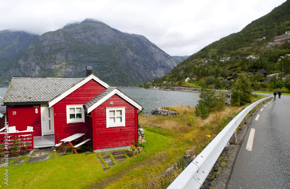 red houses Eidflord Hardanger