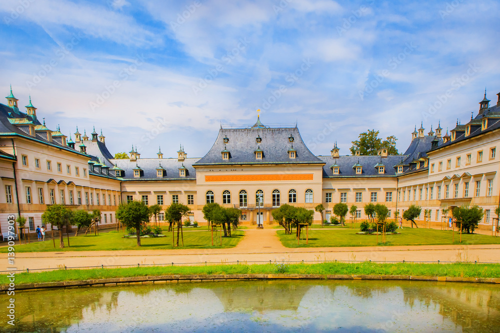 Obraz premium Schloss Pillnitz