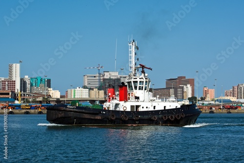 Durban Harbour tug Mkhuze.