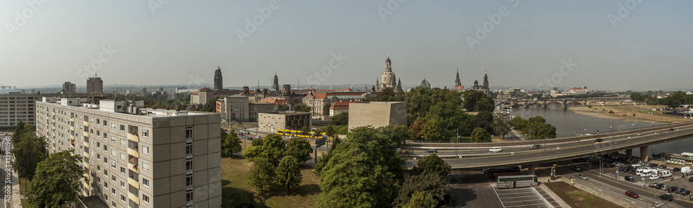 Fototapeta premium Panorama of Dresden skyline