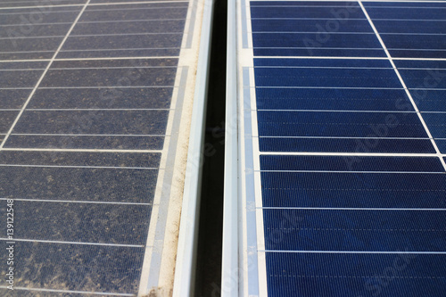 Bild auf Leinwand Dirty versus Clean Photovoltaic Panels