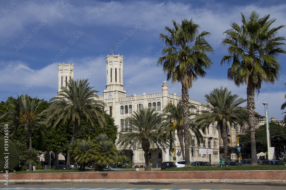 Cagliari: Panorama del Palazzo Comunale - Sardegna