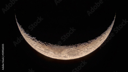 Canvas Print High resolution crescent Moon image through a telescope