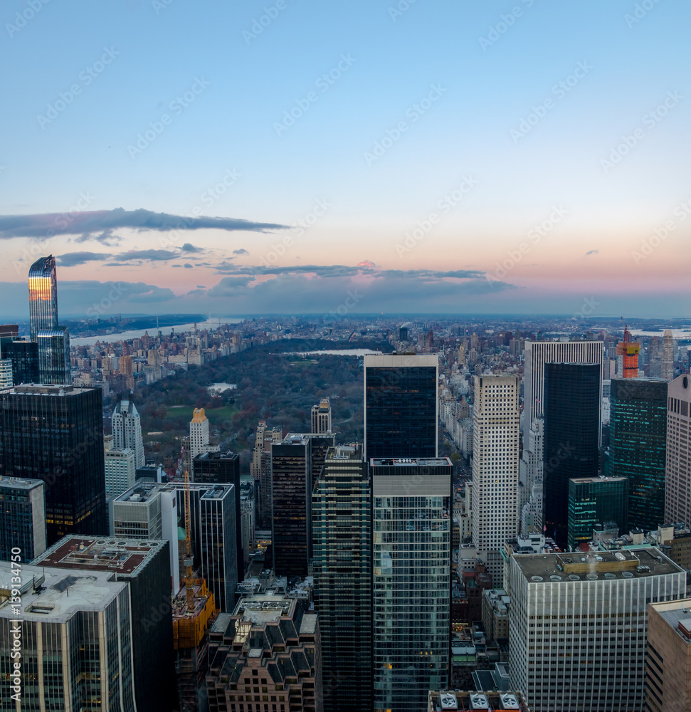 Panoramic aerial view of Manhattan and Central Park at sunset - New York, USA