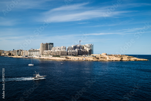 Fototapeta Naklejka Na Ścianę i Meble -  Valletta, Capital City of Malta, Europa, new city under construction, view on Sliema.