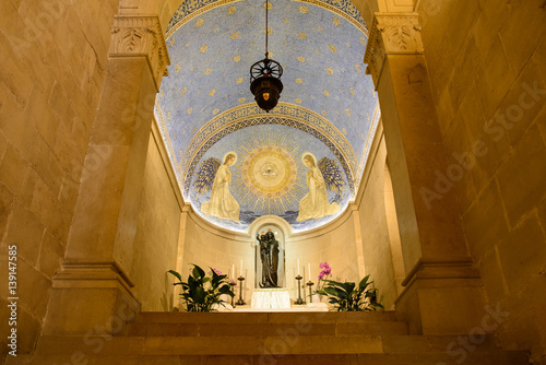 Fotografija church interior