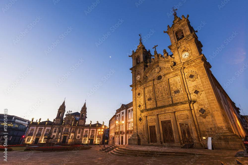 Santa Cruz Church in Braga at dawn