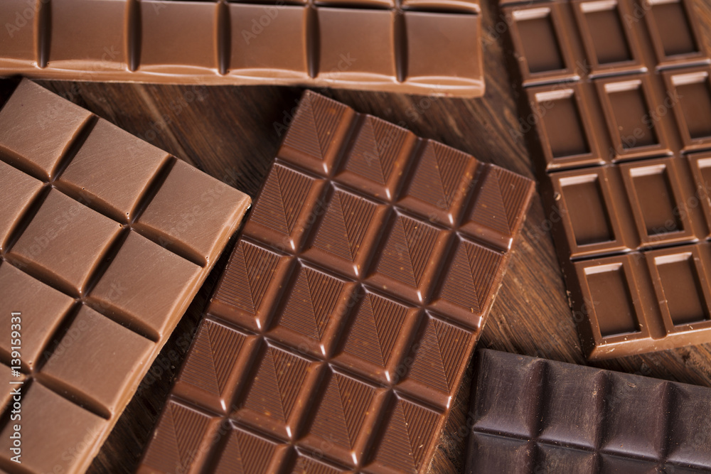 Fototapeta premium Bars Chocolate , candy sweet, dessert food on wooden background