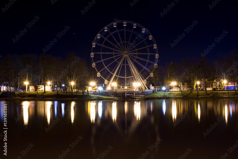 ferris wheel in night