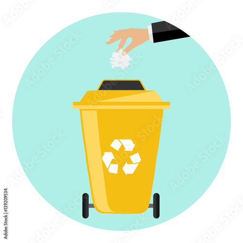 Hand throw garbage