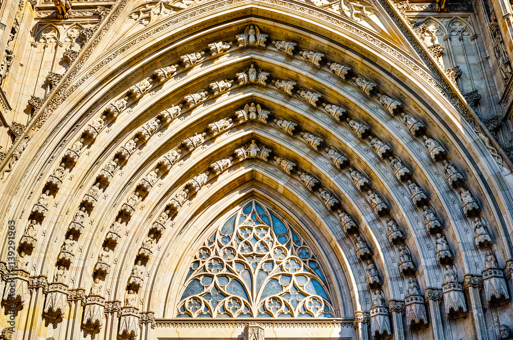 Obraz premium Statue of Cathedral of Santa Eulalia of Barcelona