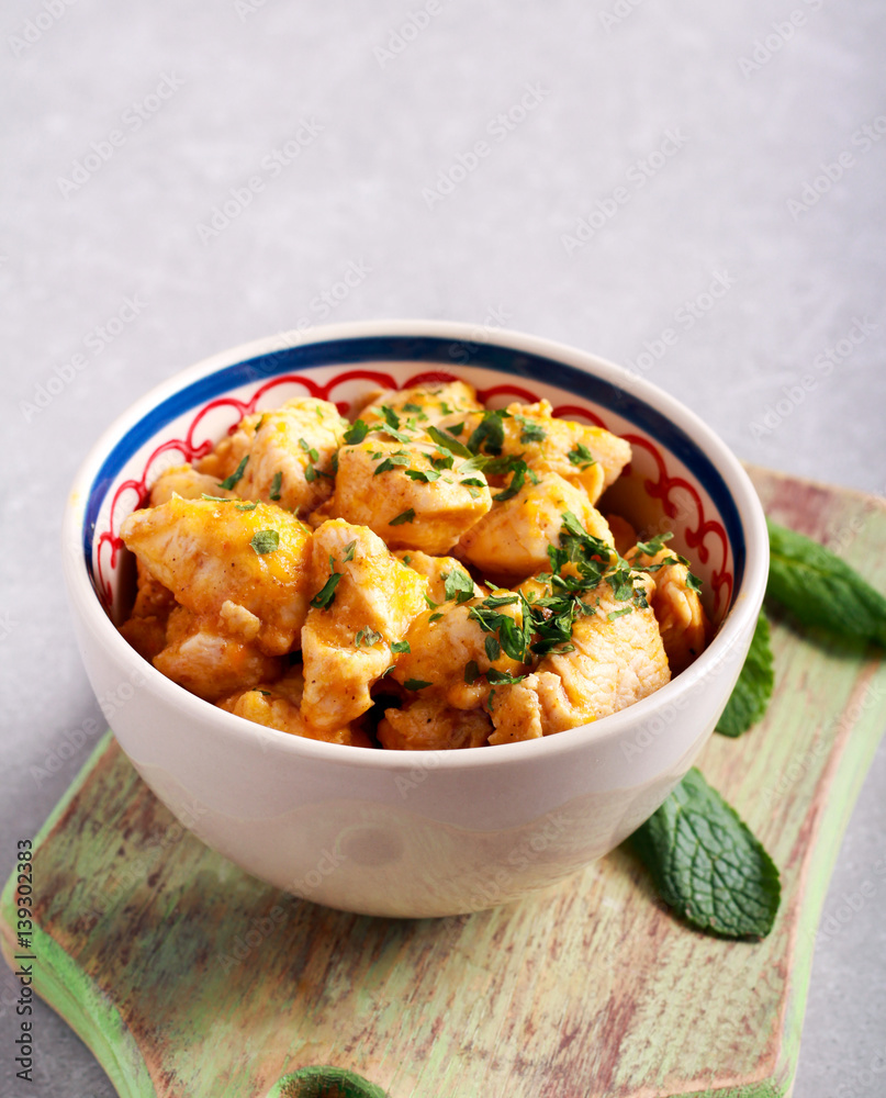Braised chicken fillet casserole Braised chicken fillet casserole