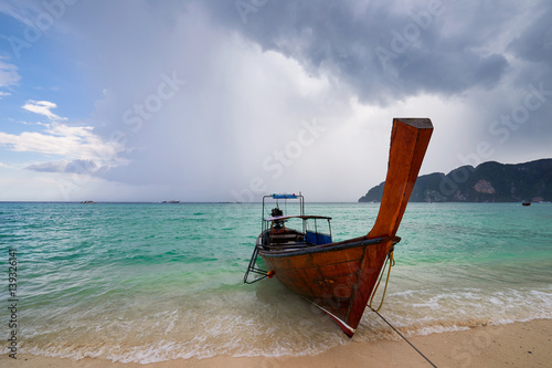 Koh Phi Phi, Thailand - 10 NOV: long tail boat at Koh Phi Phi on NOV 10, 2016. Traditional Thai boats carrying tourists on the nearby islands © M.Gierczyk