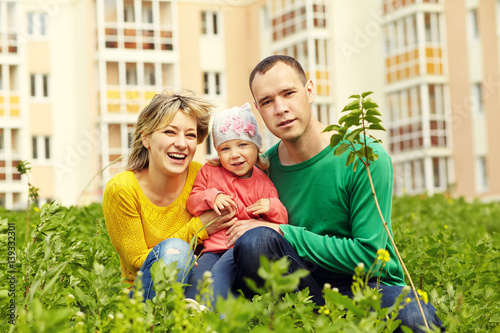 outdoor portrait of a family
