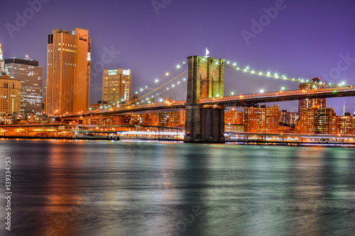Fototapeta Naklejka Na Ścianę i Meble -  view of new york city at night