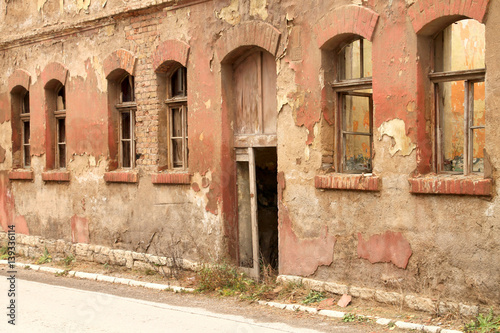 Old destroyed building near Sarajevo , Bosnia and Herzegovina © Ellica