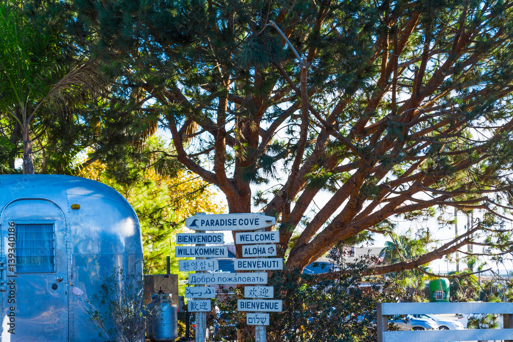 Samolepka Welcome sign in Paradise cove