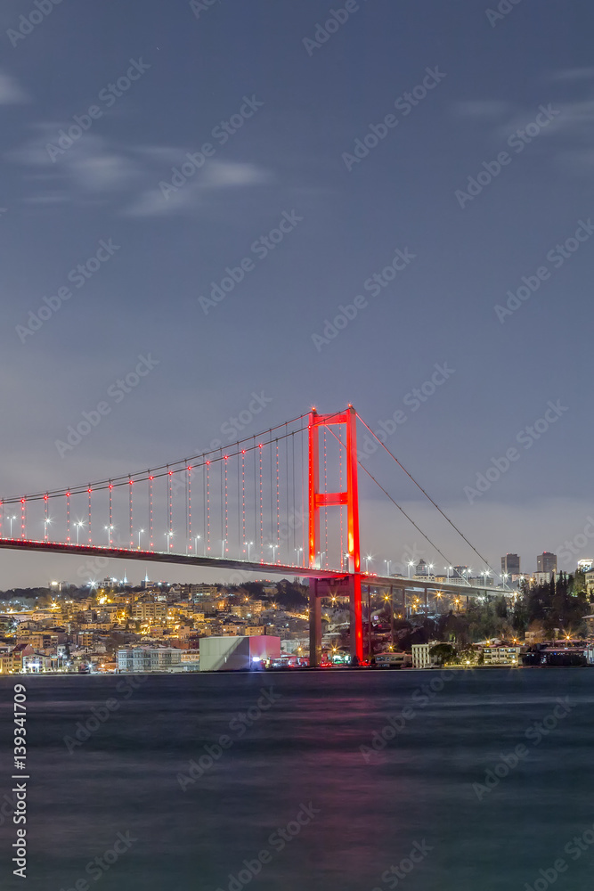 Naklejka premium Bosphorus bridge