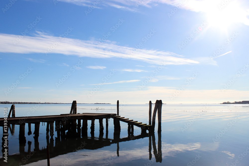 Fototapeta premium boat bridge in Venice island