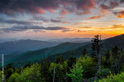 Fototapeta Naklejka Na Ścianę i Meble -  Scenic sunset, Great Smoky Mountains, Tennessee