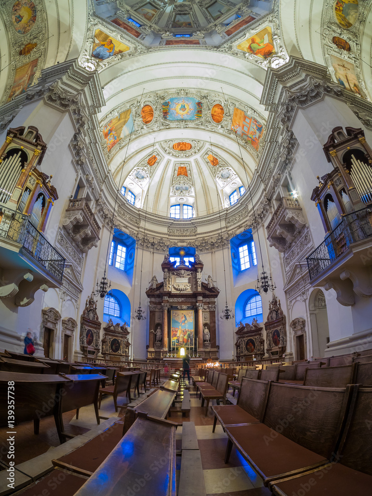 Obraz premium Dome of the Salzburg Cathedral in Austria, interior of the cathedral