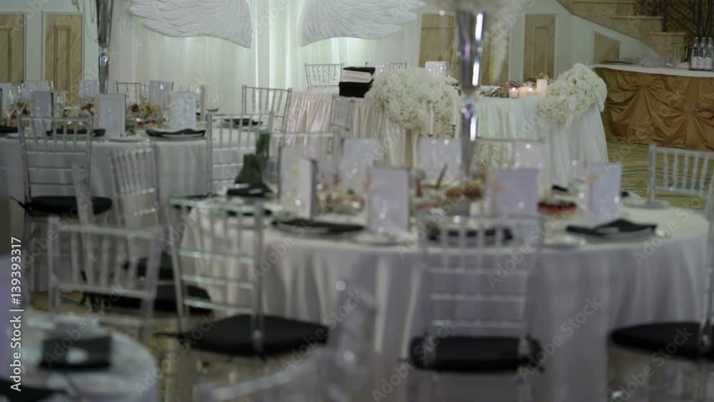 Restaurant decoration for wedding indoors