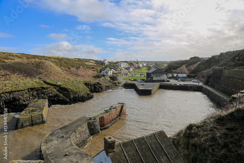 Porthgain Harbour, Pembrokeshire photo