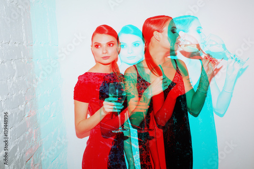 Two girls in the club, a trendy 3D effect