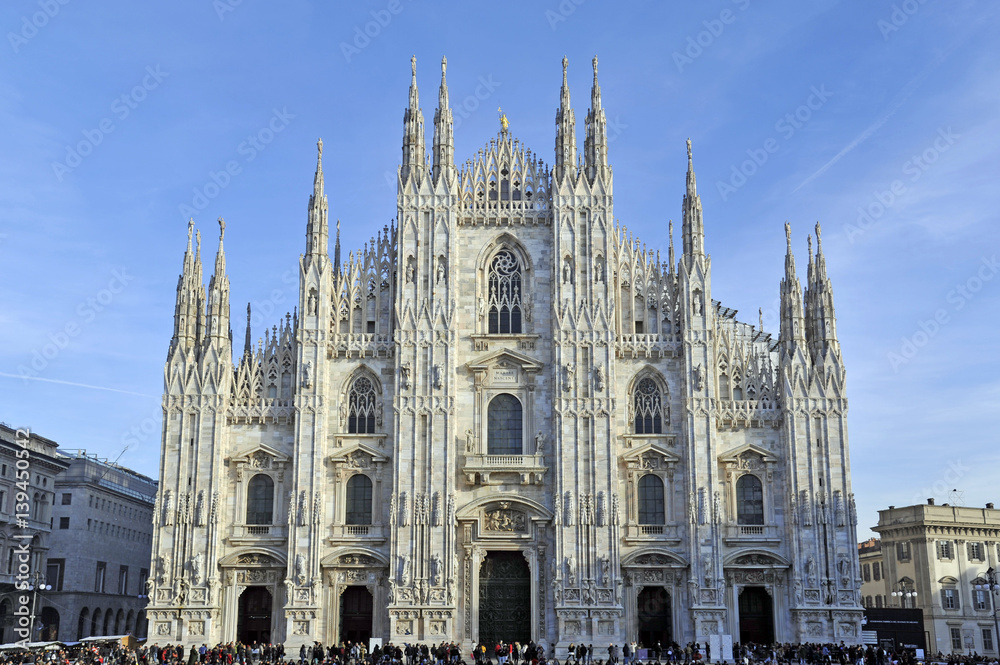 Italia - Milano - Piazza Duomo 
