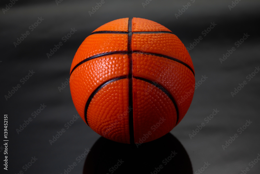 Obraz premium Ball basketball on black background.