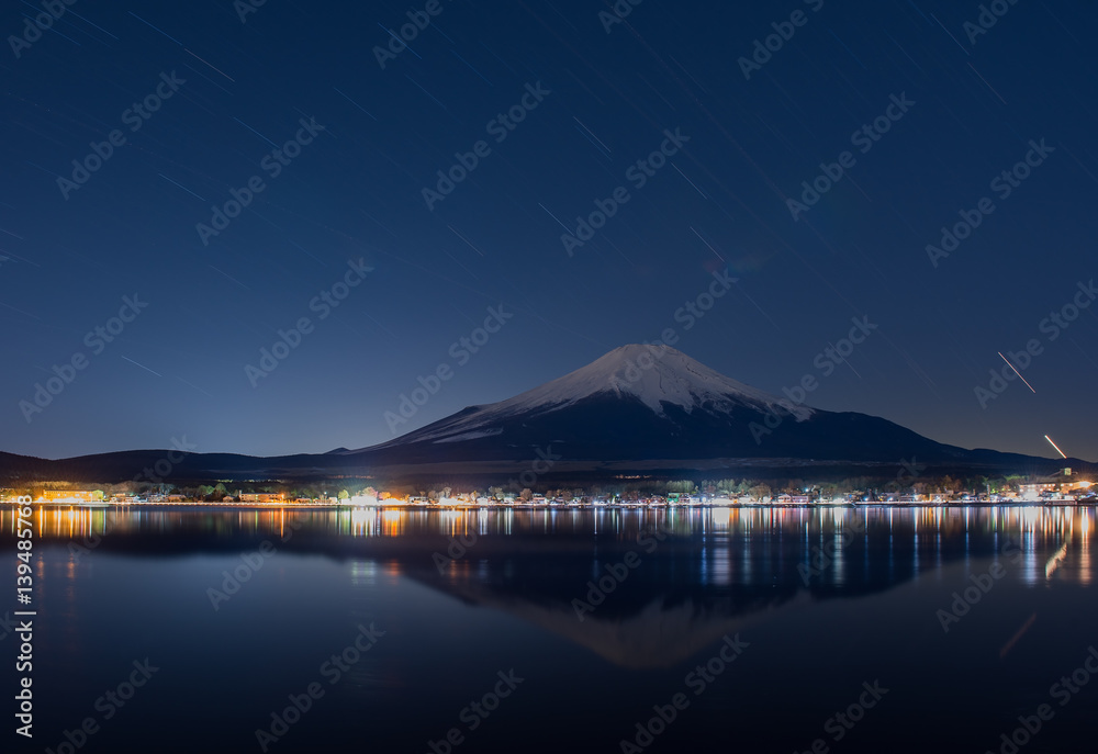 Reflaction of Mt.Fuji at night