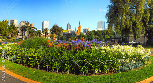 Parks and gardens of Melbourne photo