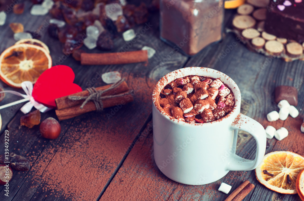 Drink hot chocolate with marshmallows