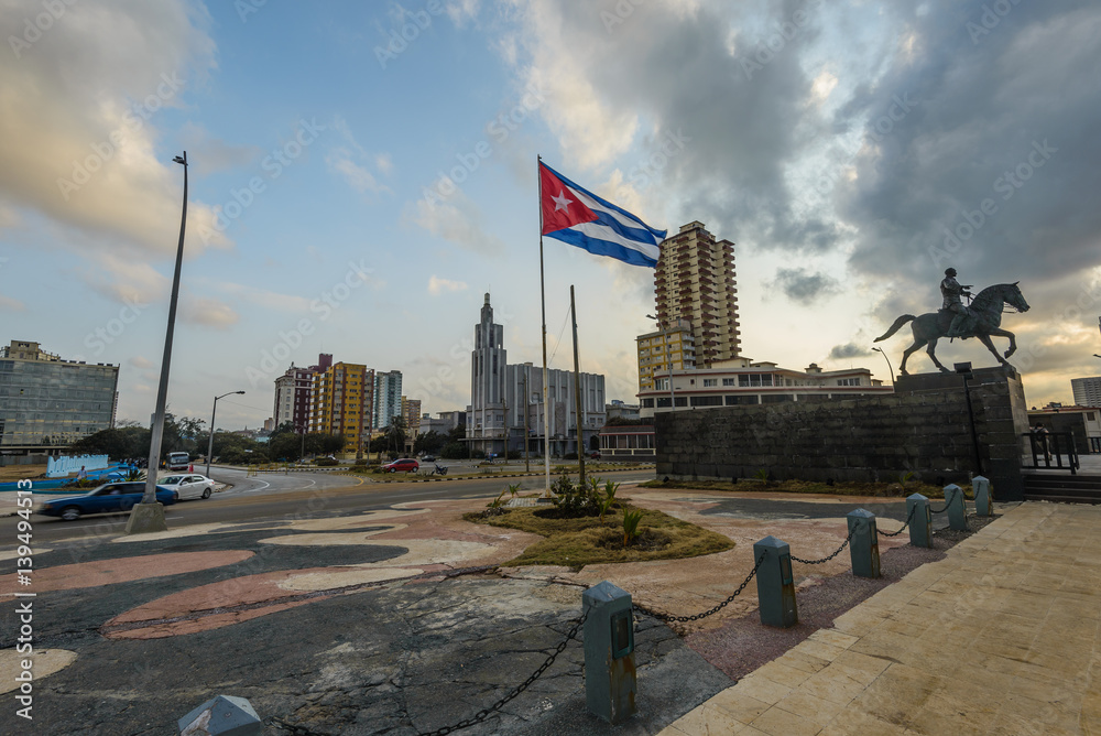 Fototapeta premium A Cuban flag in the middle of the square in Havana.